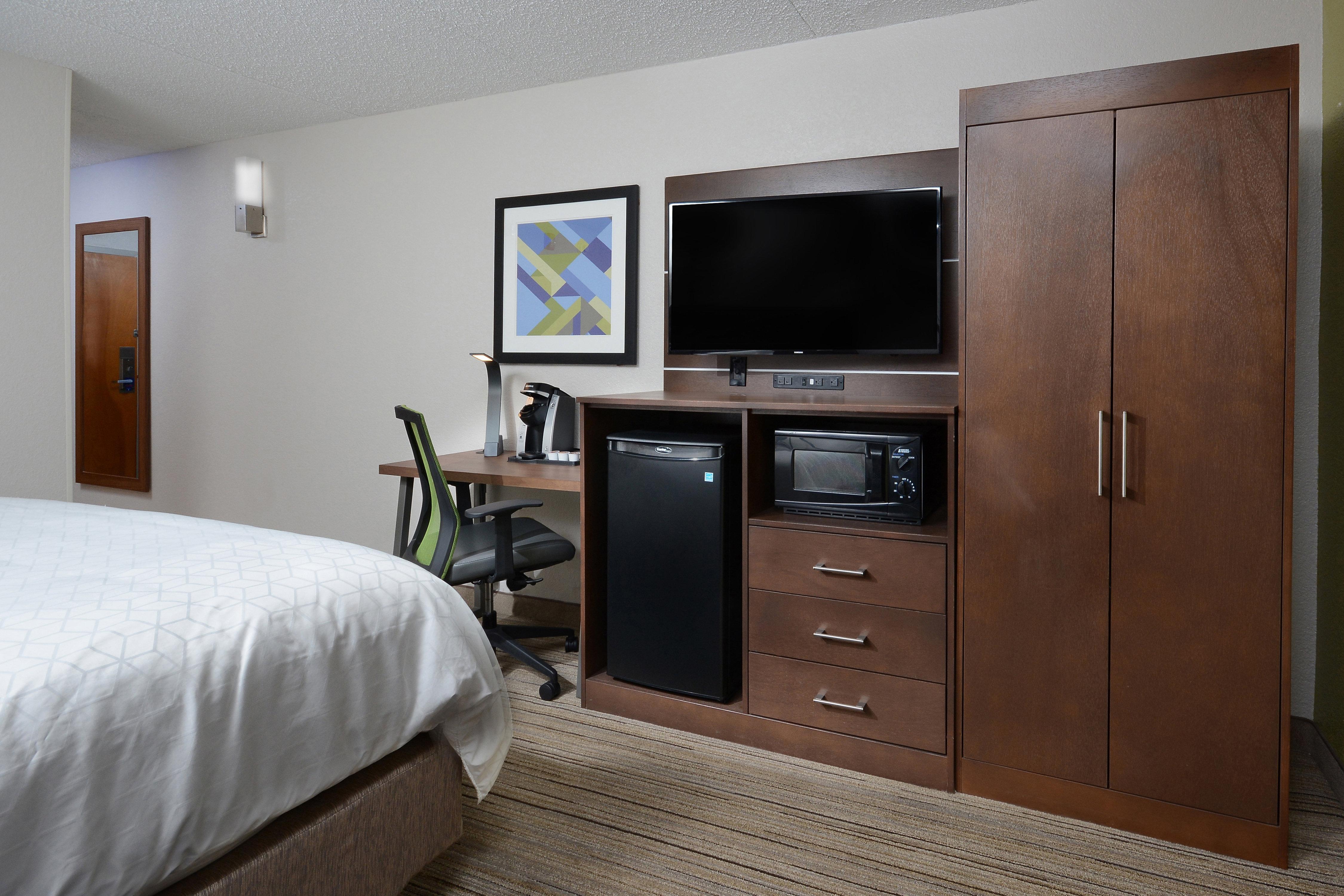 Holiday Inn Express Danville By Ihg Exterior photo